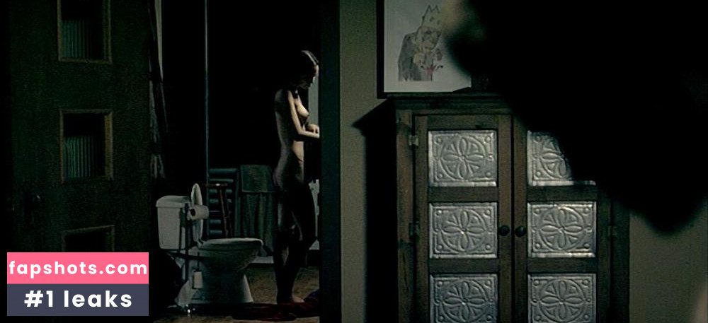 Erica Cox gallery photo #24