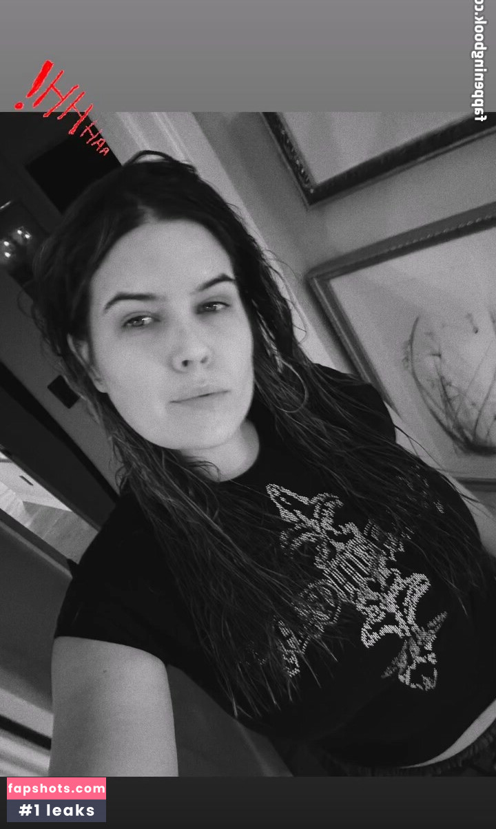 Erica Lindbeck gallery photo #5