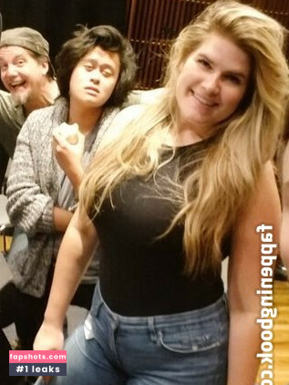 Erica Lindbeck gallery photo #73