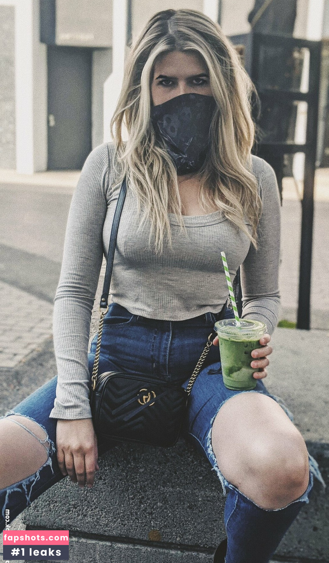 Erica Lindbeck gallery photo #82