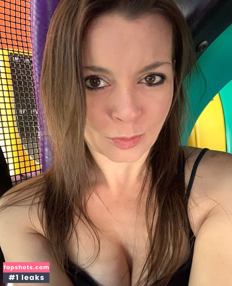 Erica Lynn gallery photo #55