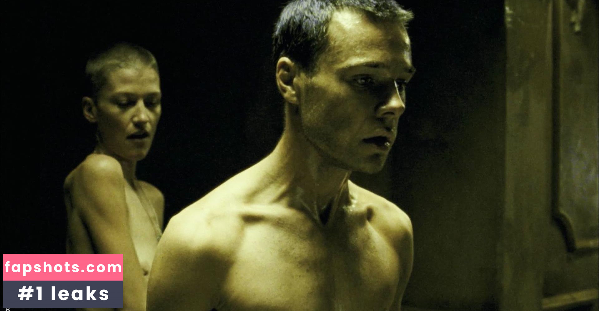 Erica Prior gallery photo #3