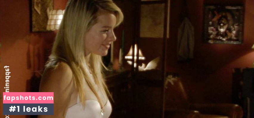 Erica Rhodes Nude Leaks OnlyFans Photos #2 - LeakJerk