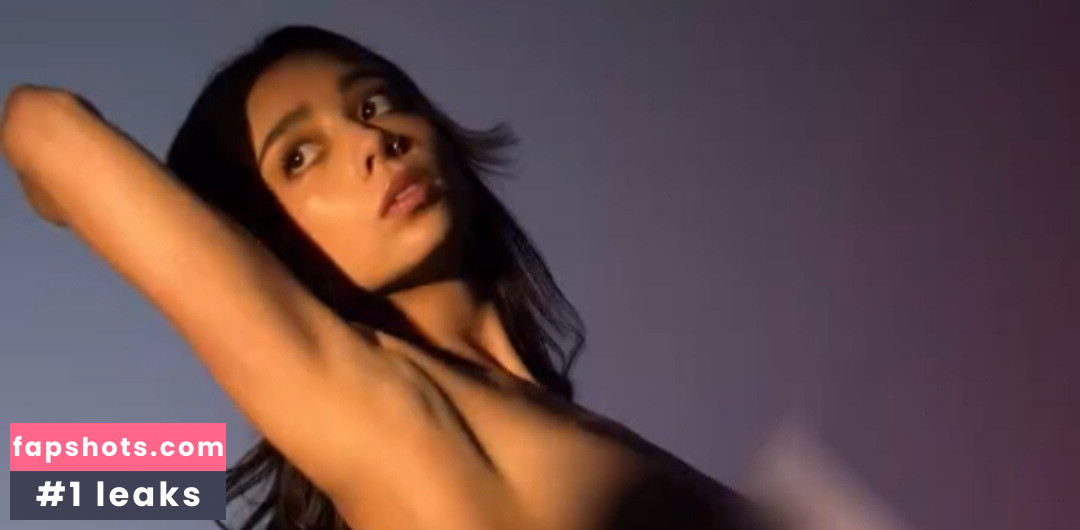 Ericka Benitez gallery photo #2