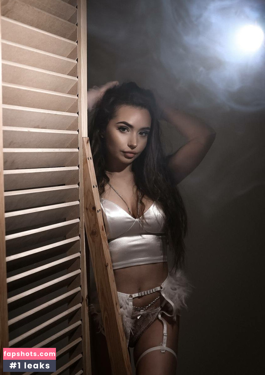 Erika Bell Nude Leaks OnlyFans Photos #19 - Fapshots