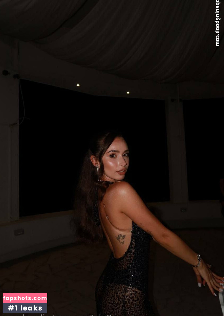 erika_cherry gallery photo #13