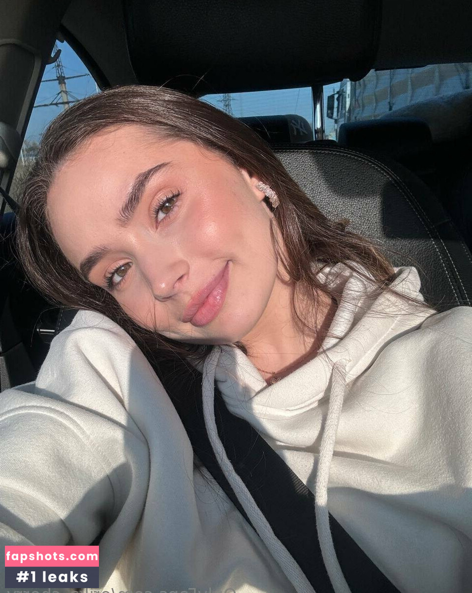 erika_cherry gallery photo #29