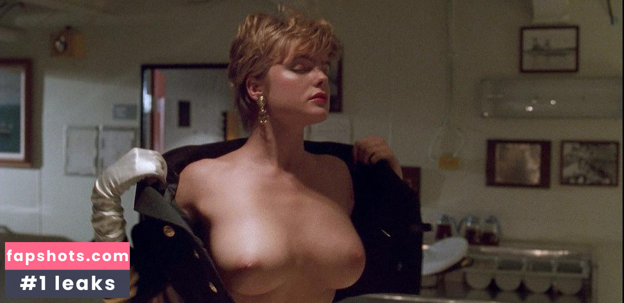 Erika Eleniak gallery photo #64