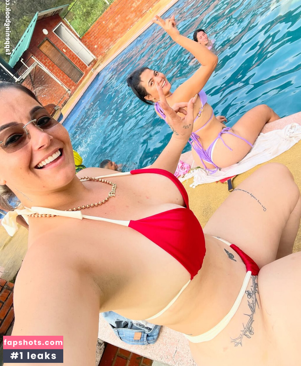 Erika Fierro gallery photo #5