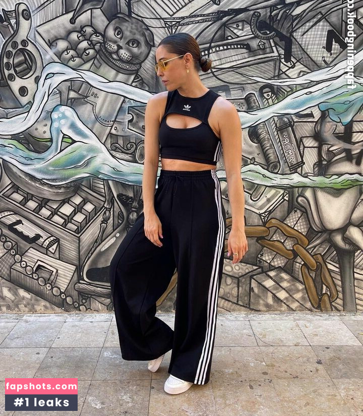 Erika Sanz gallery photo #11