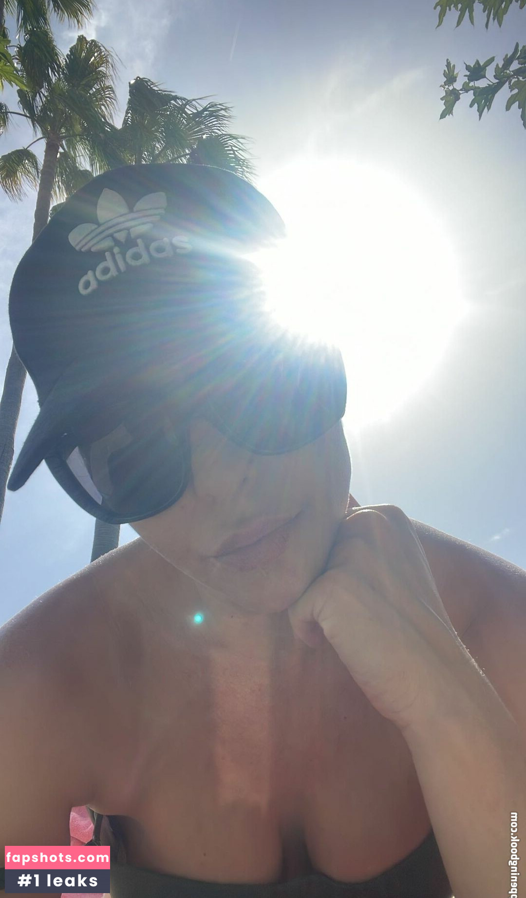 Erika Sanz gallery photo #7