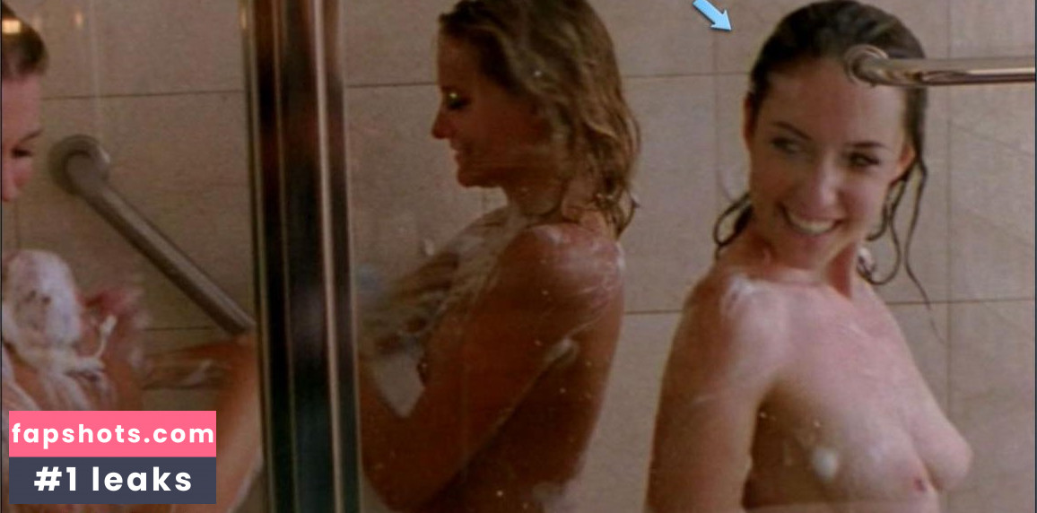 Erika Smith gallery photo #36