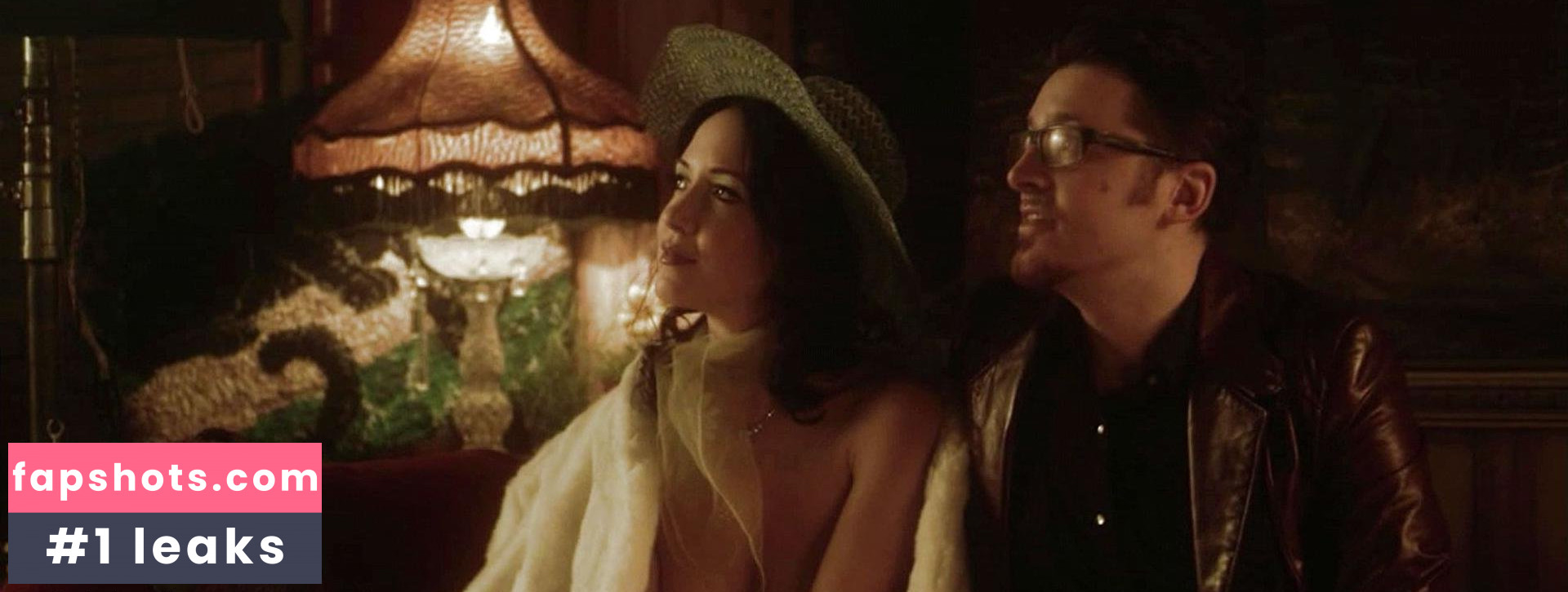 Erika Smith gallery photo #38