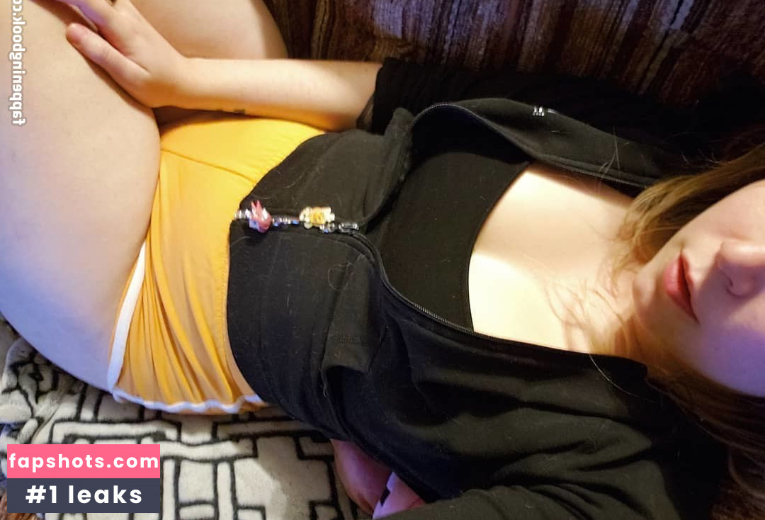 Erika Szabo gallery photo #26