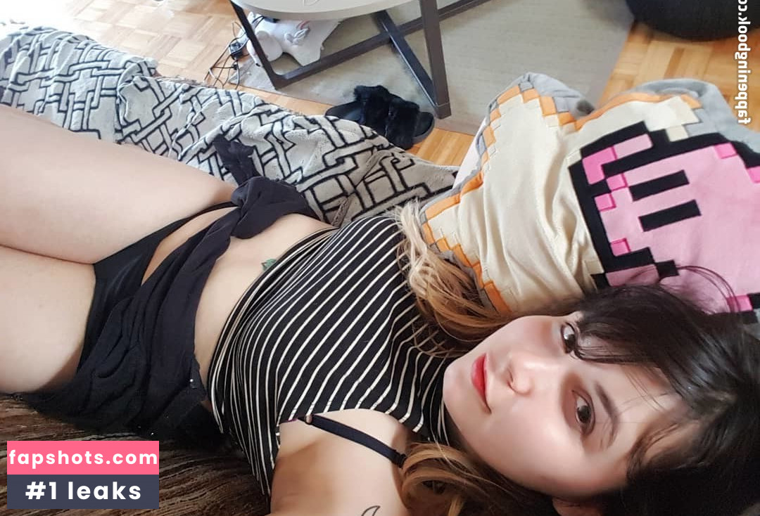 Erika Szabo gallery photo #40