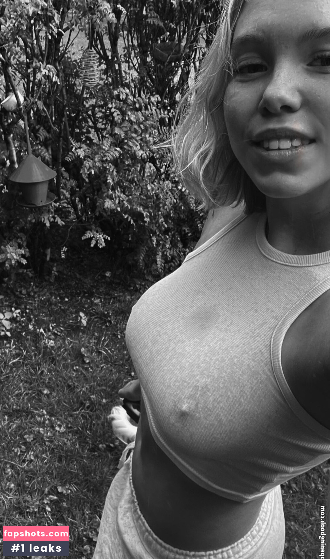 Erikalindgr3n gallery photo #3