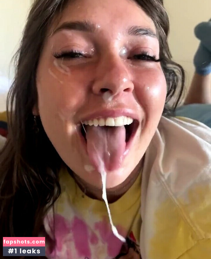 Erin Ashford gallery photo #184