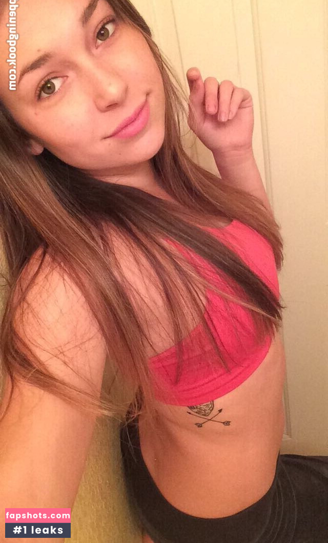 Erin Ashford gallery photo #429