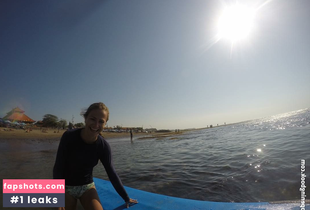 Erin Boothby gallery photo #6