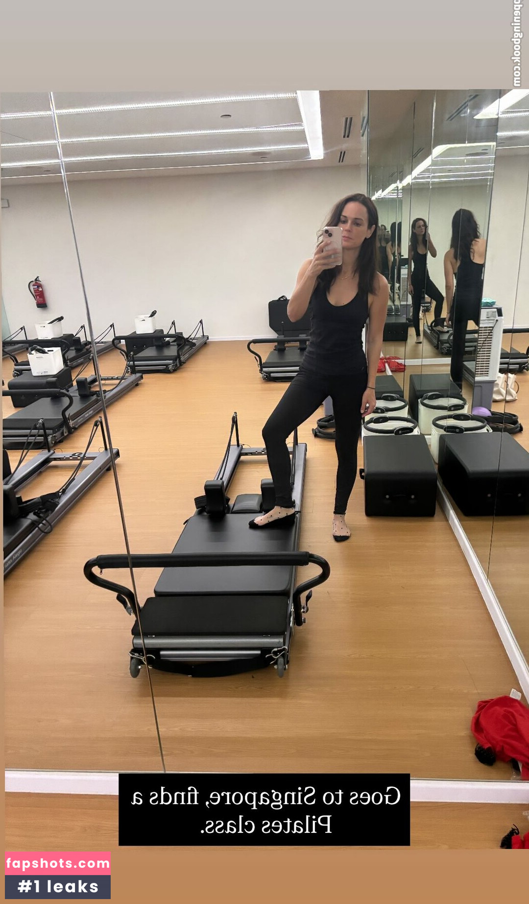 Erin Cahill gallery photo #8