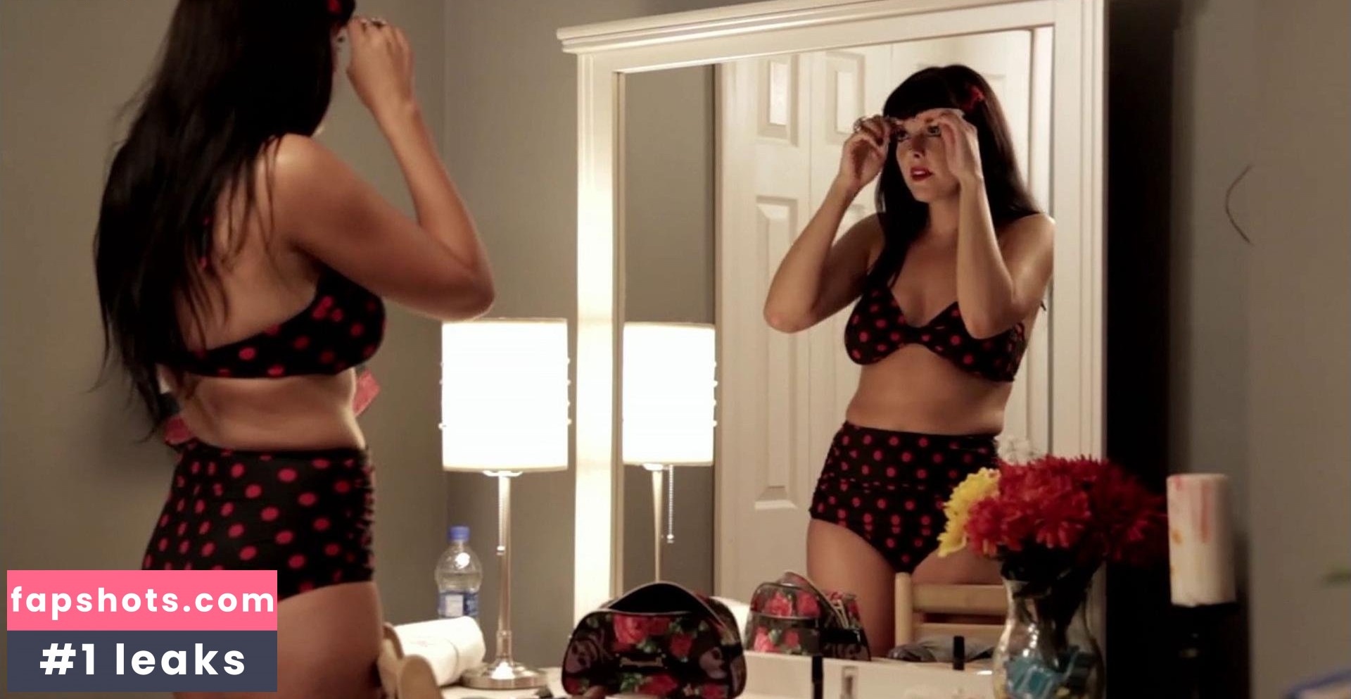 Erin Cline gallery photo #11