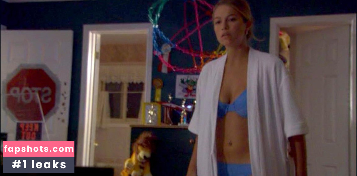 Erin Davis gallery photo #5