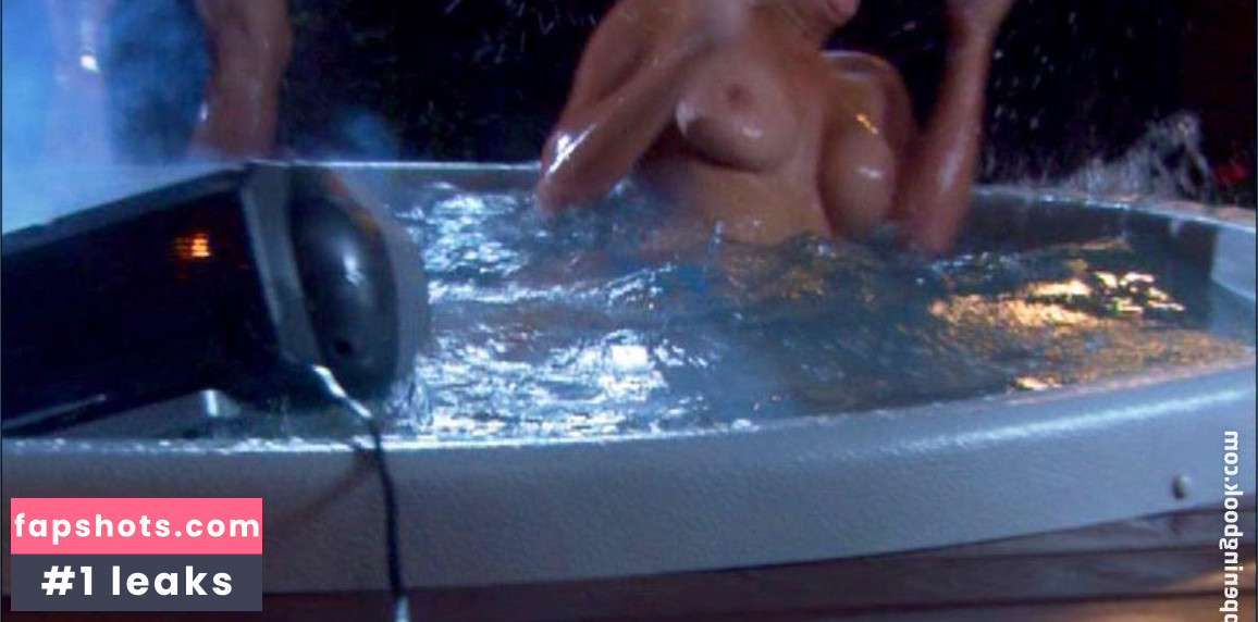 Erin Davis gallery photo #6