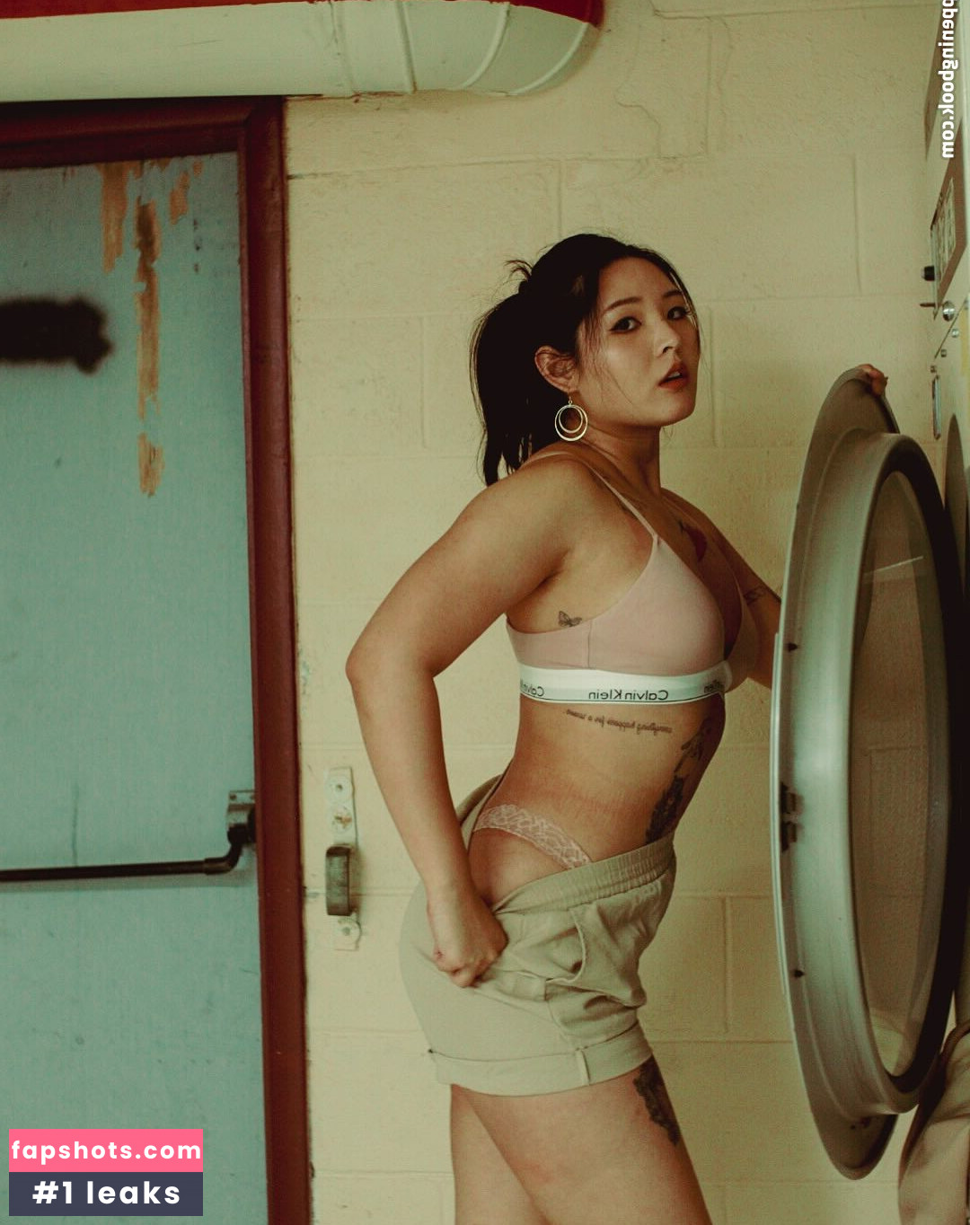 Erin Li gallery photo #20