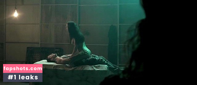 Erin Marie Garrett gallery photo #5