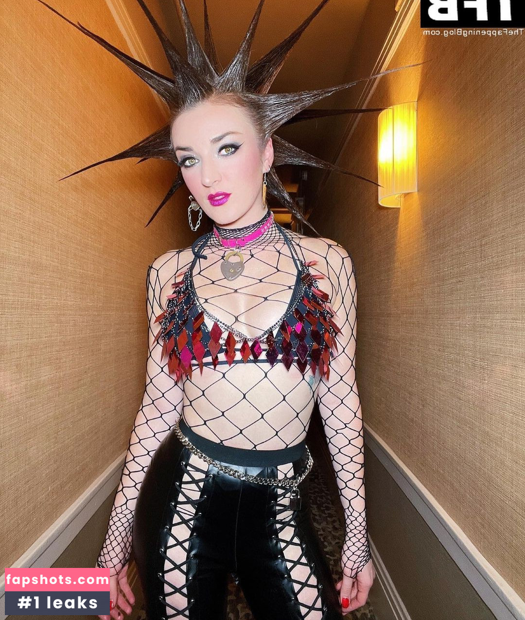 Erin Micklow gallery photo #7