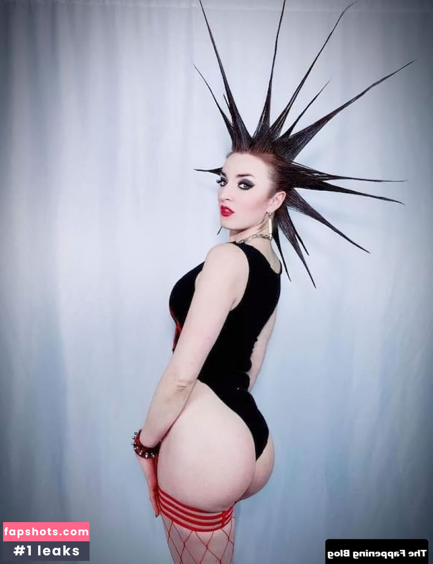 Erin Micklow gallery photo #62