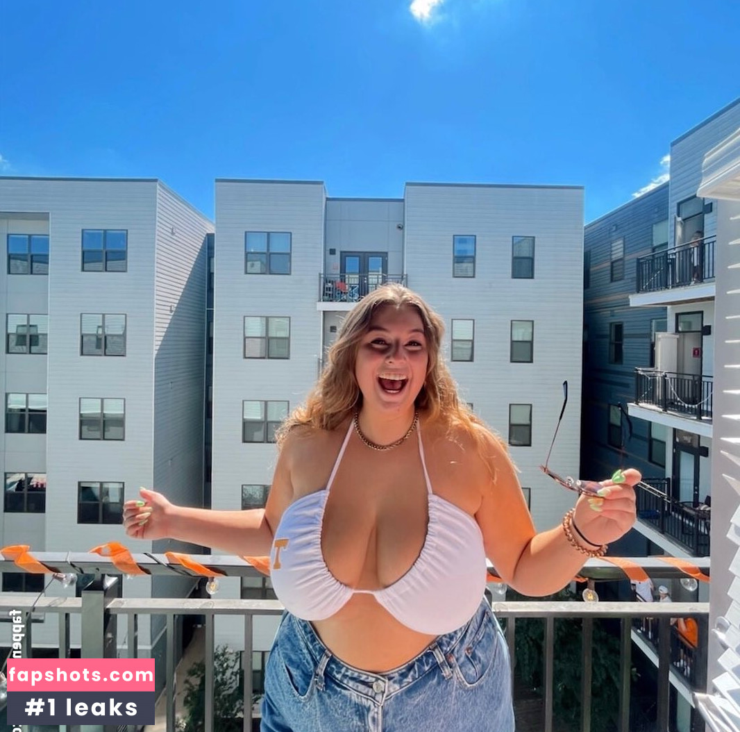 Erin Moore Nude Leaks OnlyFans Photos #24 - LeakJerk