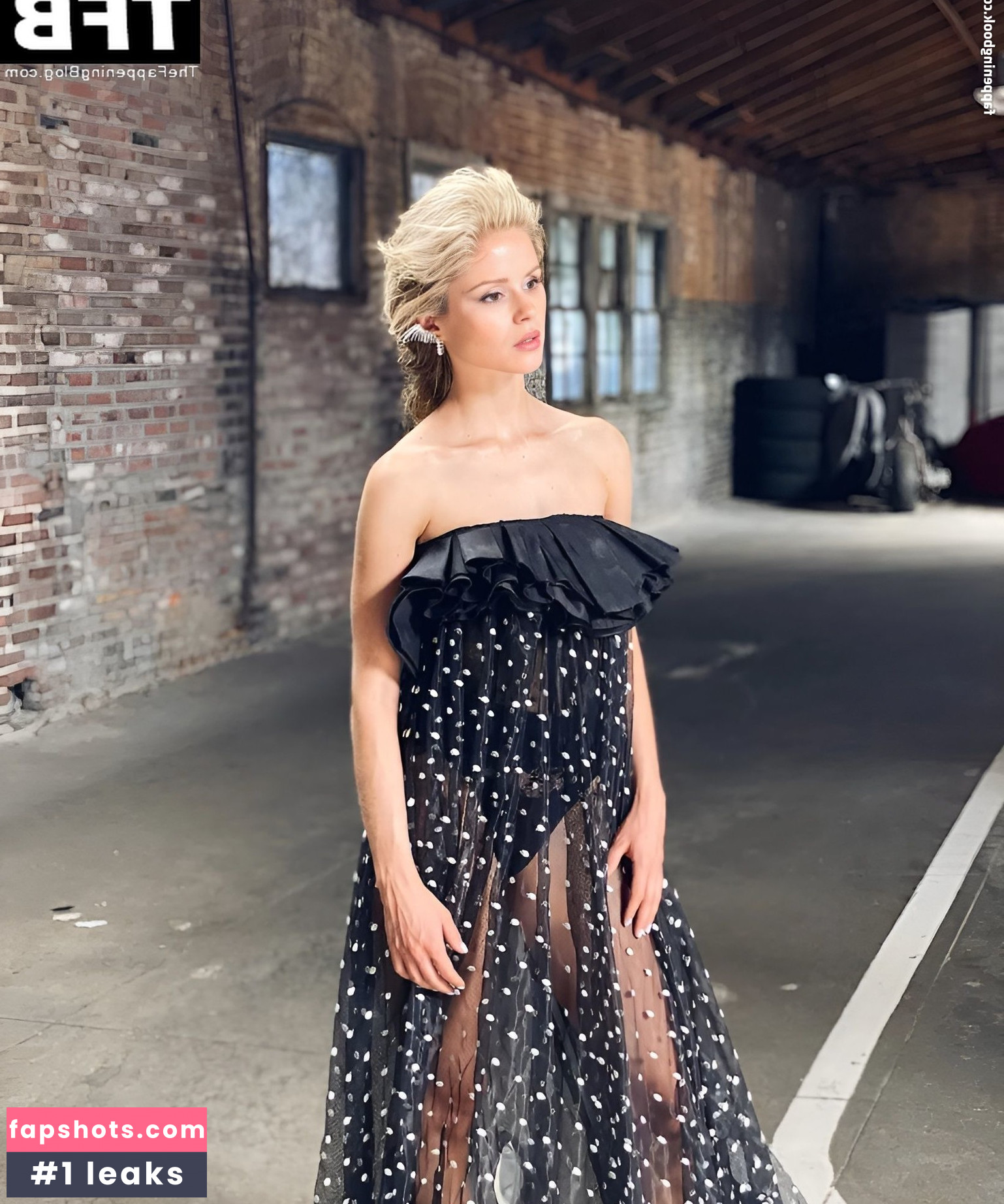 Erin Moriarty Nude Leaks OnlyFans Photos #293 - Fapshots