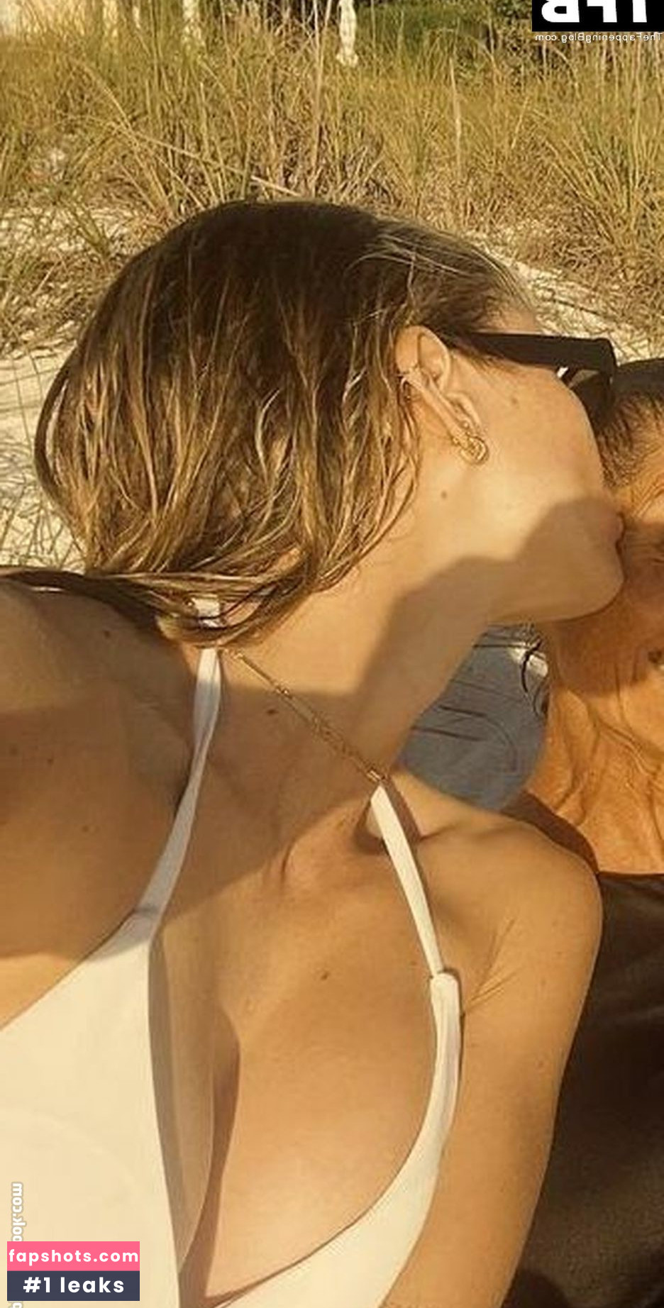 Erin Moriarty Nahé úniky fotek pouze od fanoušků #327 - Fapshots