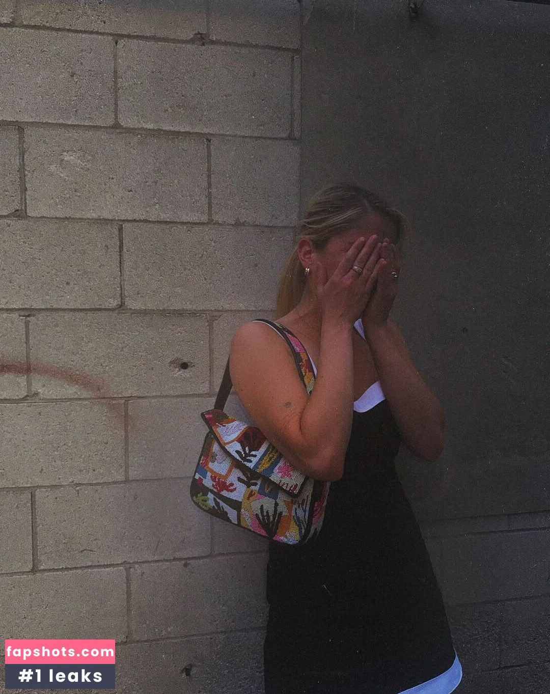 Erin Moriarty Nahé úniky fotek pouze od fanoušků #34 - Fapshots