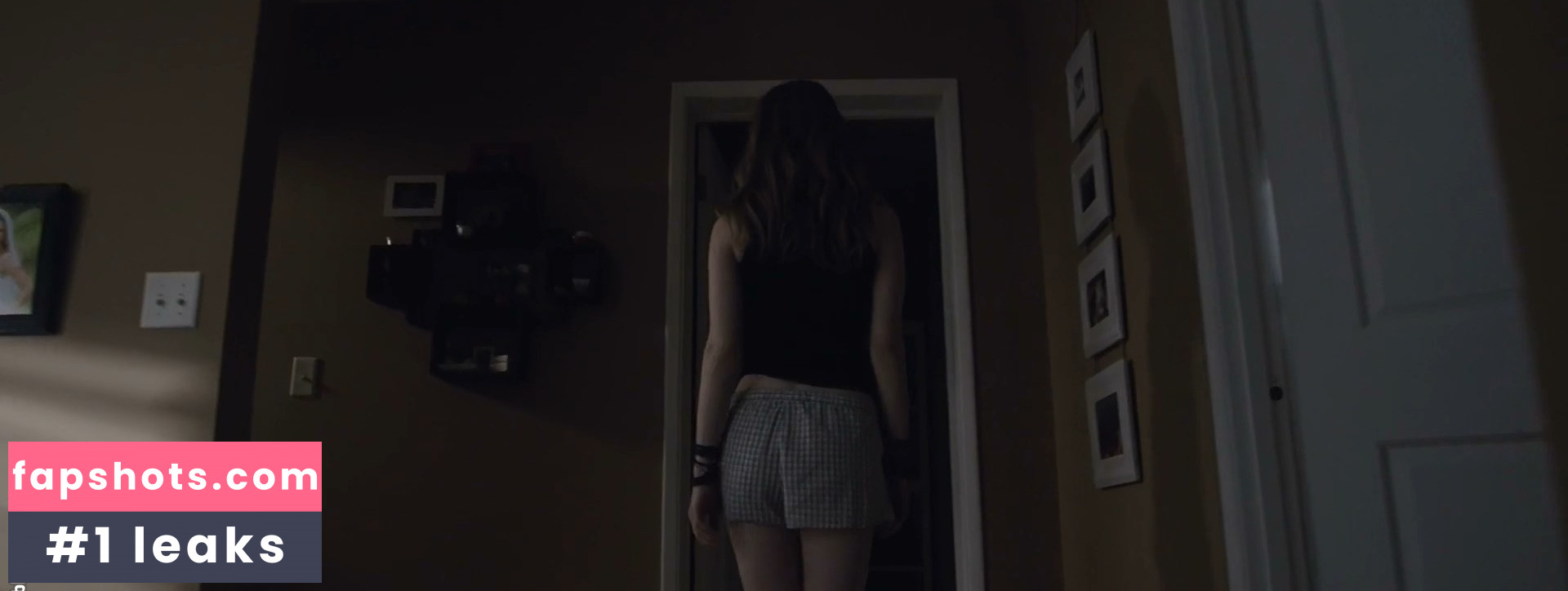 Erin Moriarty Nahé úniky fotek pouze od fanoušků #363 - Fapshots