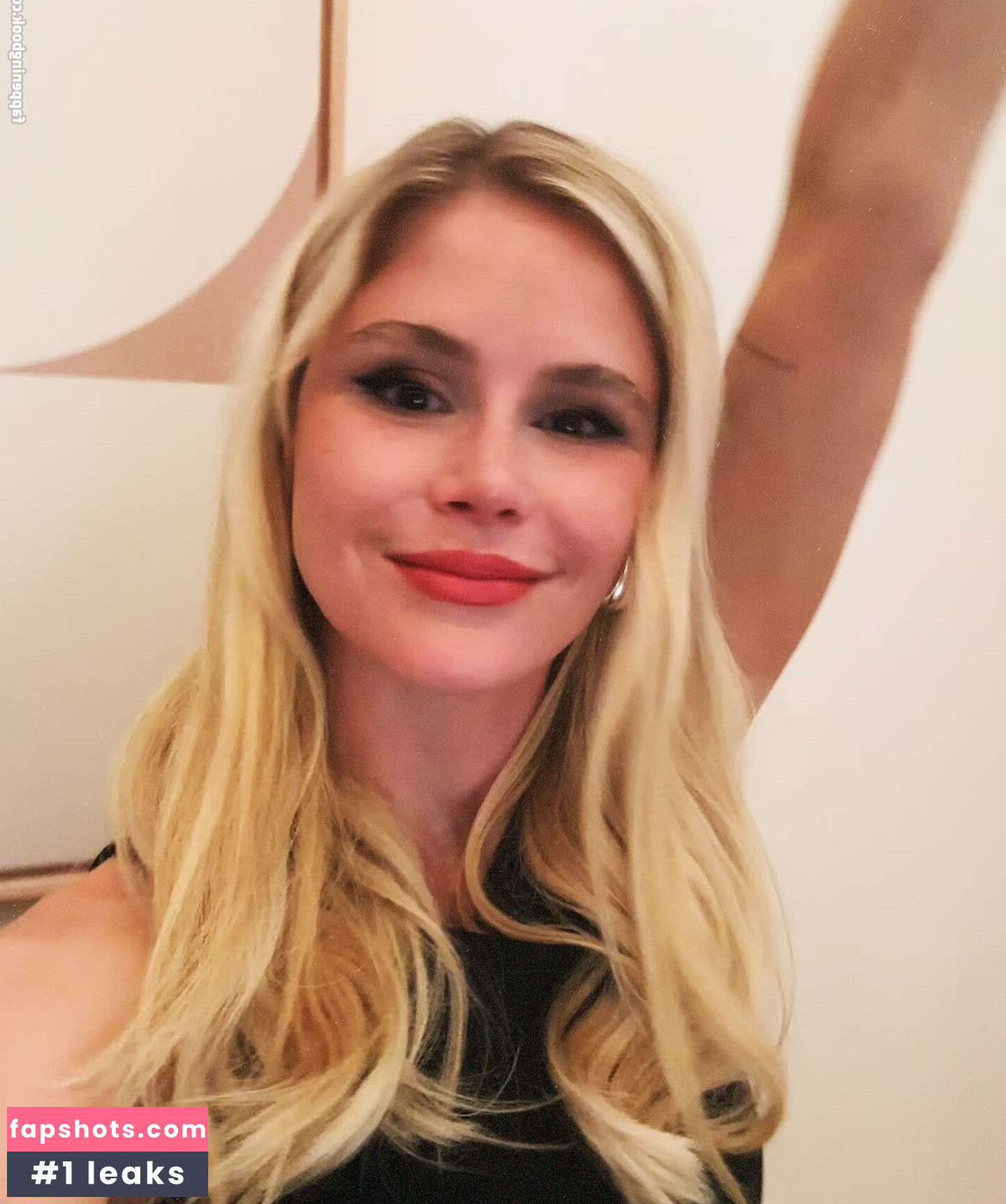 Erin Moriarty Nahé úniky fotek pouze od fanoušků #46 - Fapshots