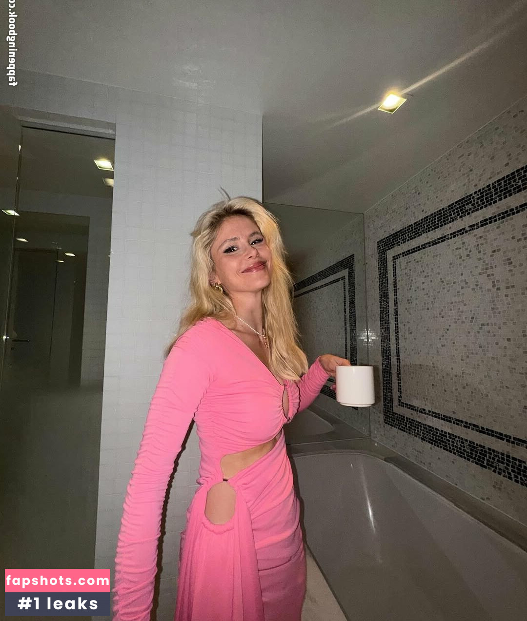 Erin Moriarty Filtración Desnuda OnlyFans Foto #77 - Fapshots