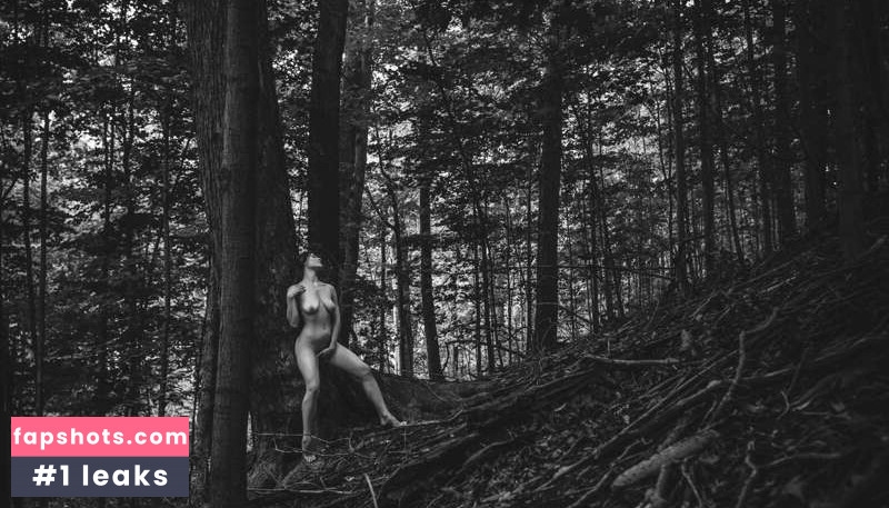 Erin gallery photo #2