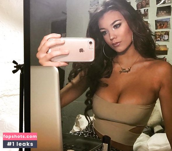 Erin Willerton gallery photo #41