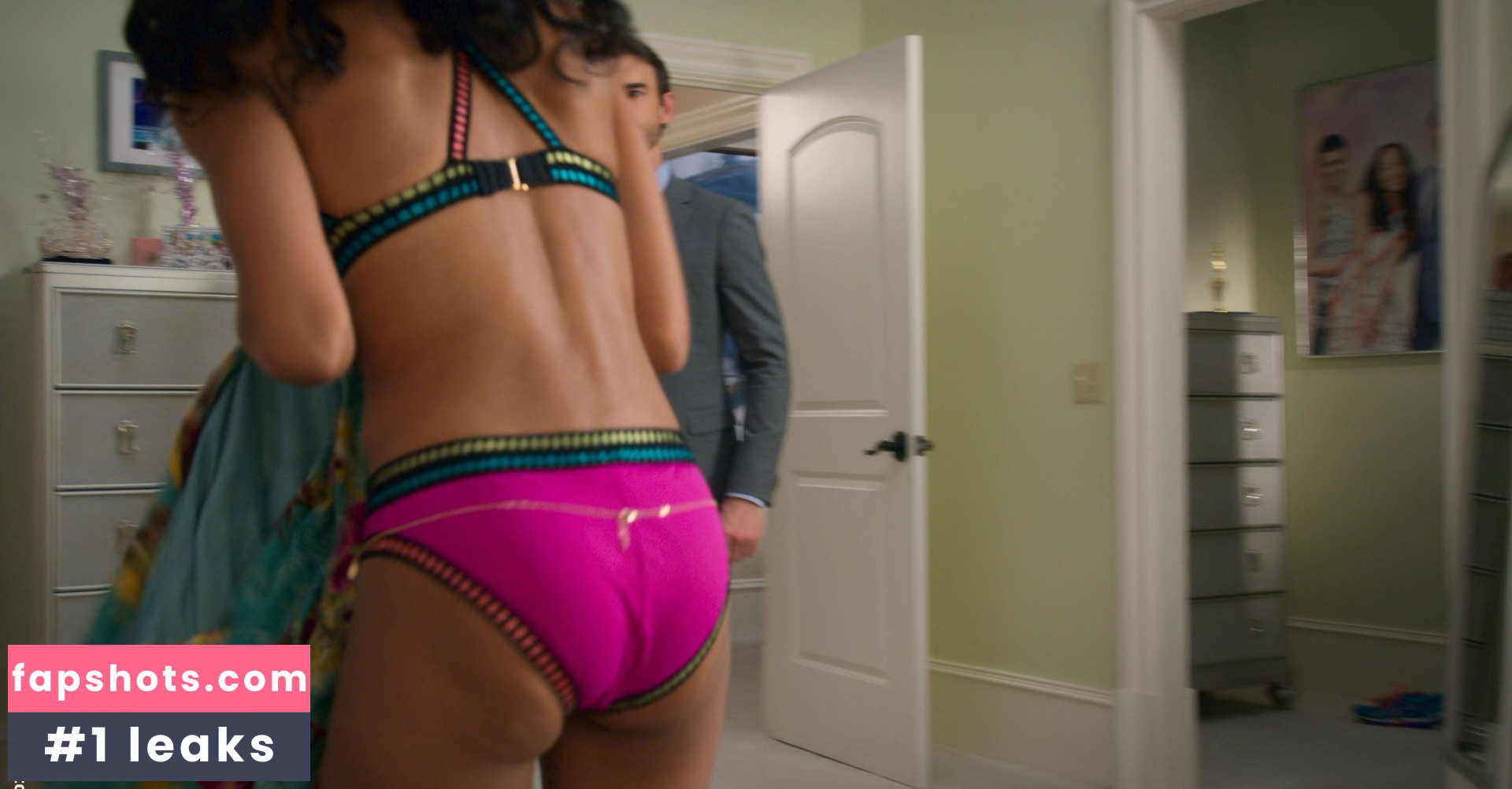 Erinn Westbrook gallery photo #10