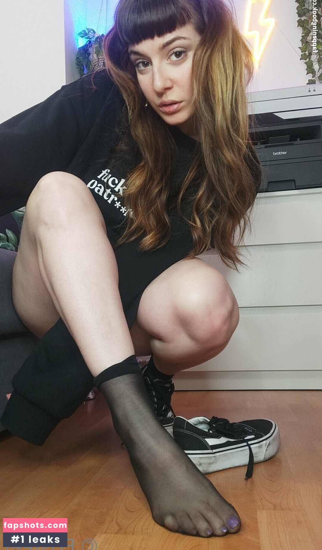 erisfeet_freemium gallery photo #34