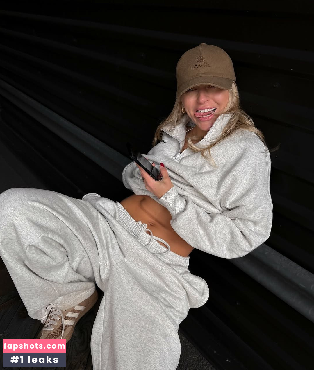 Erna Husko gallery photo #12