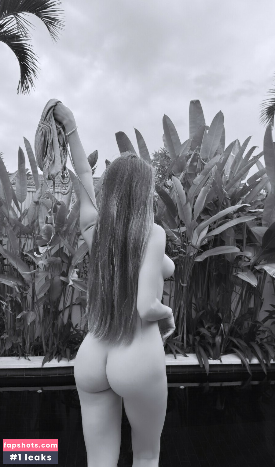 Eroshik O gallery photo #3