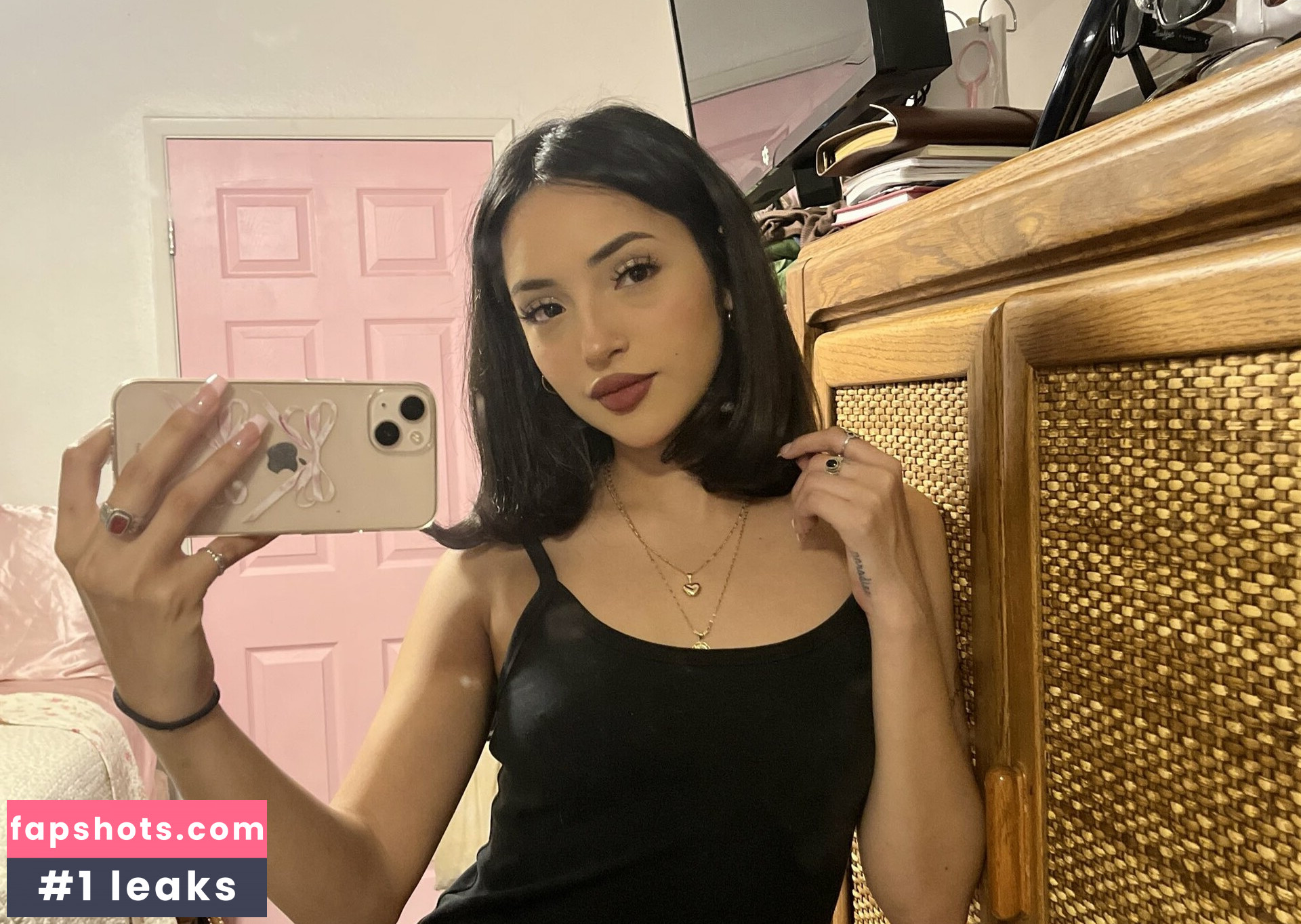 Erotiicaaa gallery photo #30