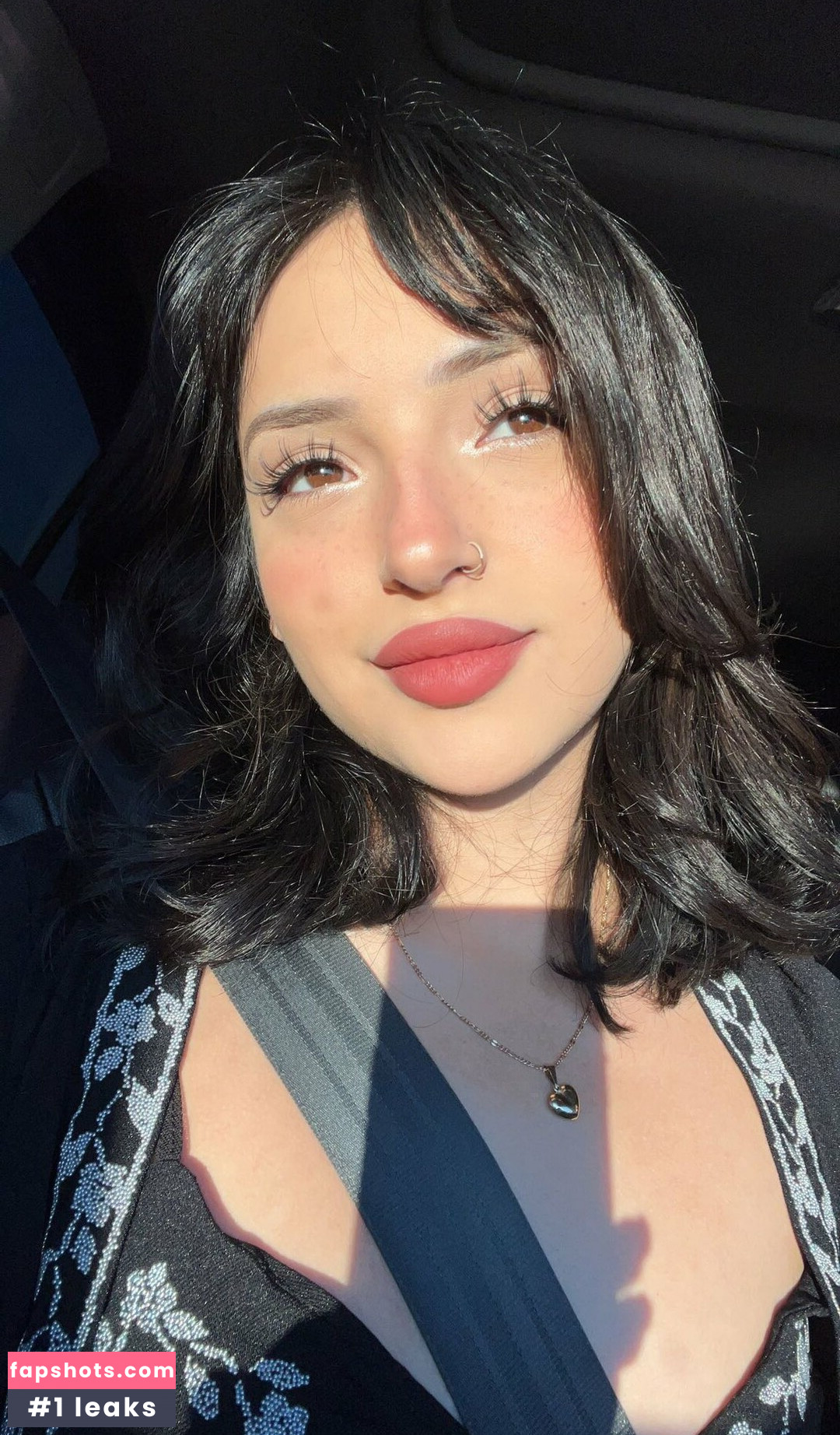 Erotiicaaa gallery photo #40