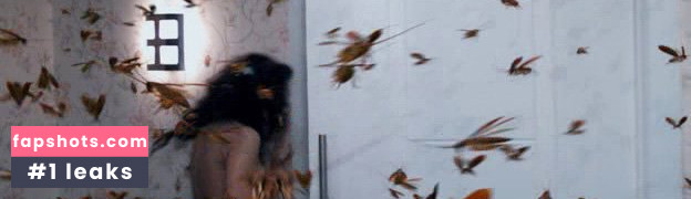 Esha Gupta Nude Leaks OnlyFans Photos #104 - LeakJerk