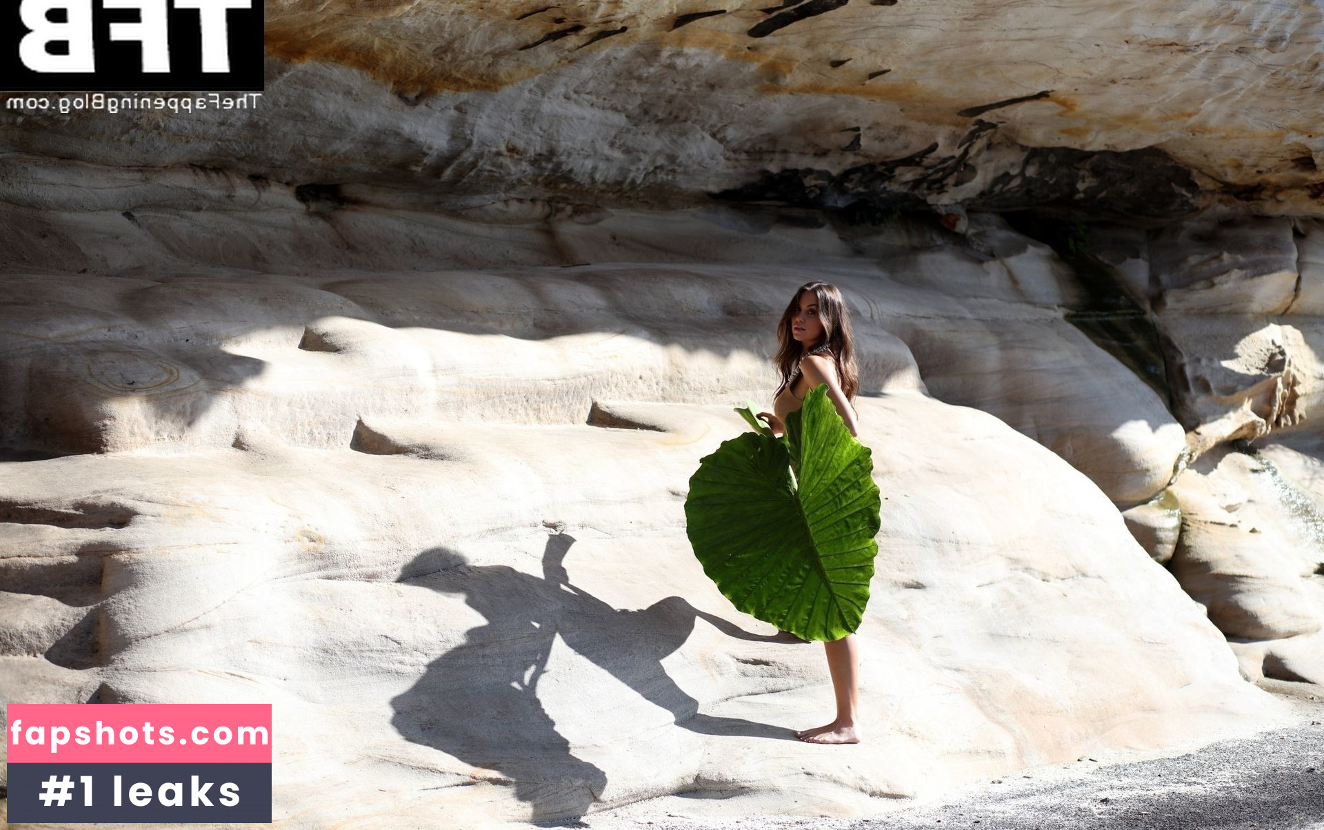 Esma Voloder gallery photo #6