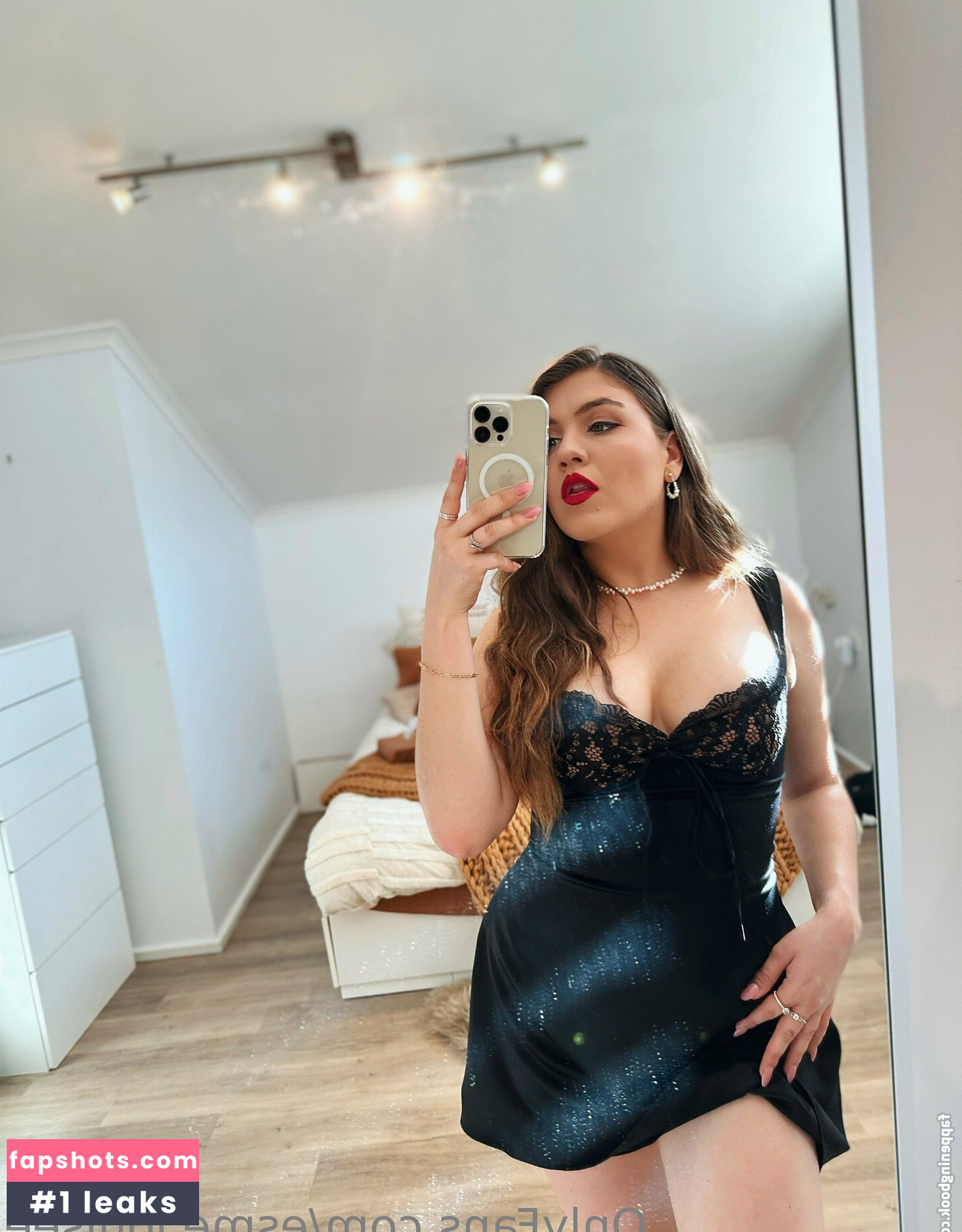 Esmé Louise James Nude Leaks OnlyFans Photos #21 - LeakJerk