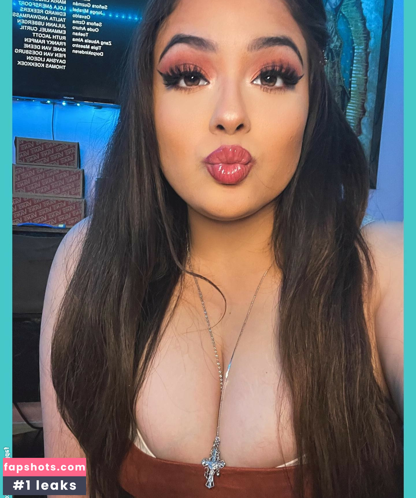 Esmeralda Quintero gallery photo #25